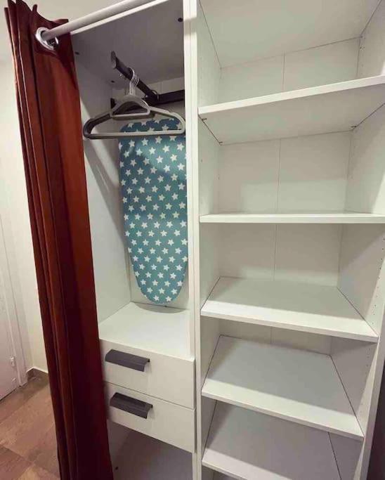 Studio Lumineux A 2 Mn A Pied De La Plage Cannes Bagian luar foto