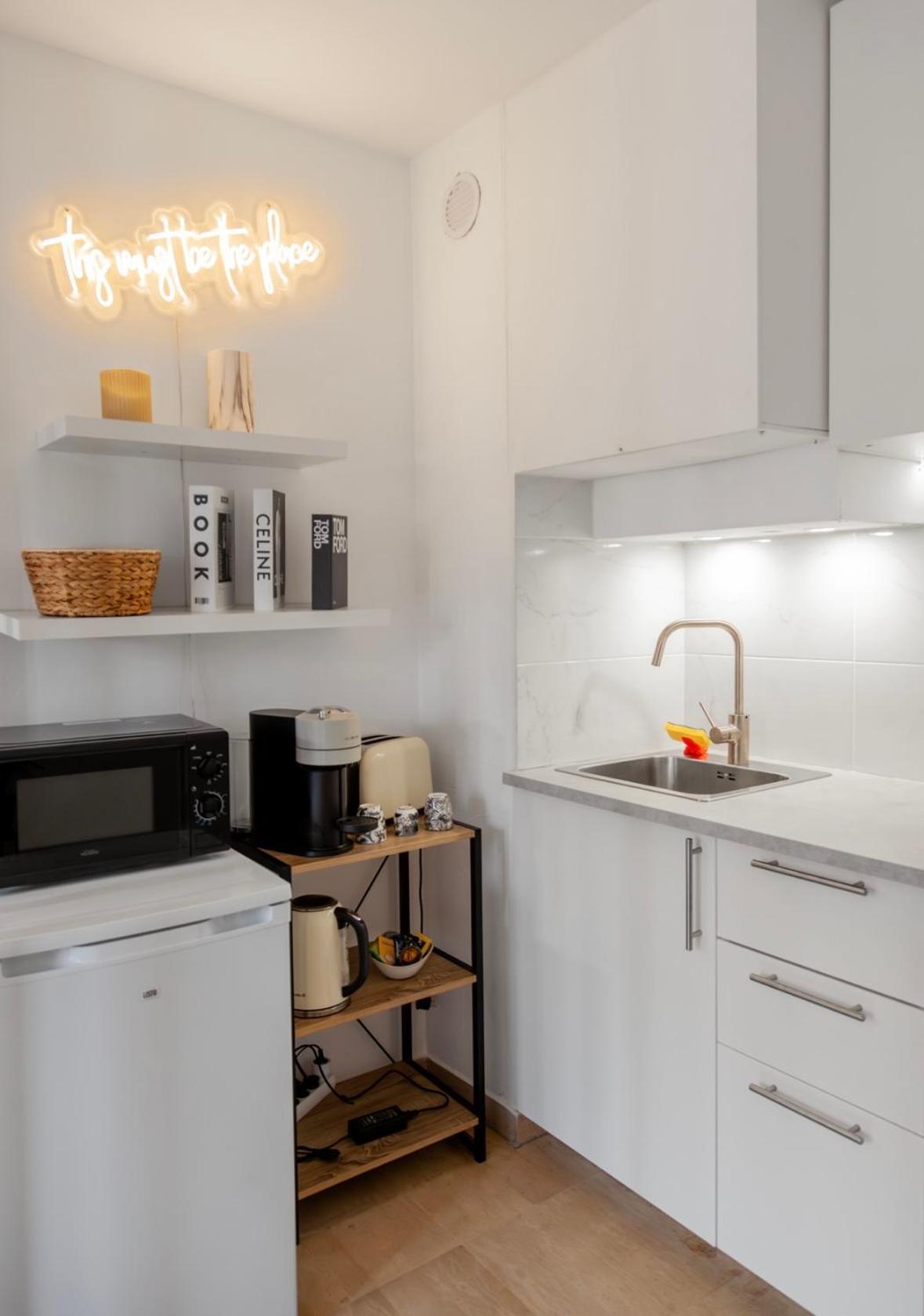 Studio Lumineux A 2 Mn A Pied De La Plage Cannes Bagian luar foto